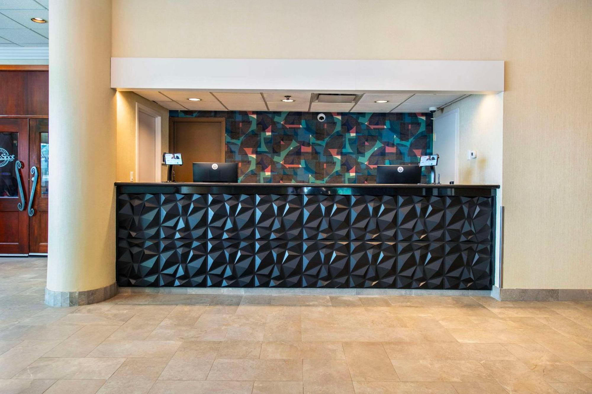 Grand Park Hotel & Suites Downtown Vancouver, Ascend Hotel Collection Εξωτερικό φωτογραφία