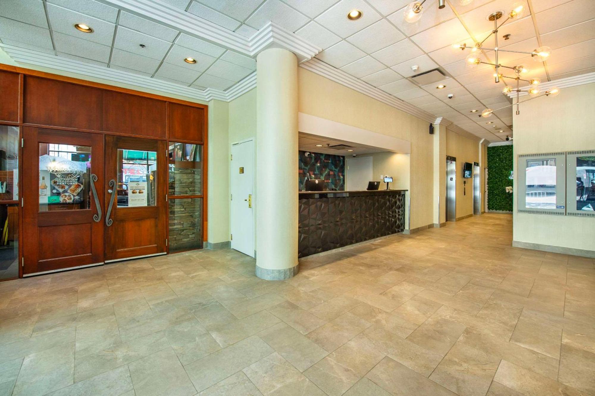 Grand Park Hotel & Suites Downtown Vancouver, Ascend Hotel Collection Εξωτερικό φωτογραφία